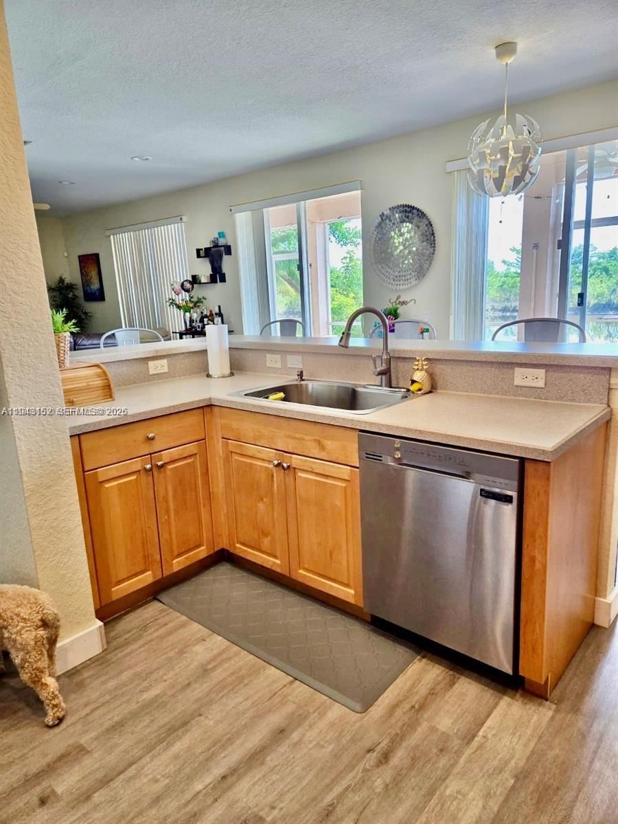 Real estate property located at 1587 Winterberry Ln, Broward, Sector 2- Parcels 21b 22, Weston, FL