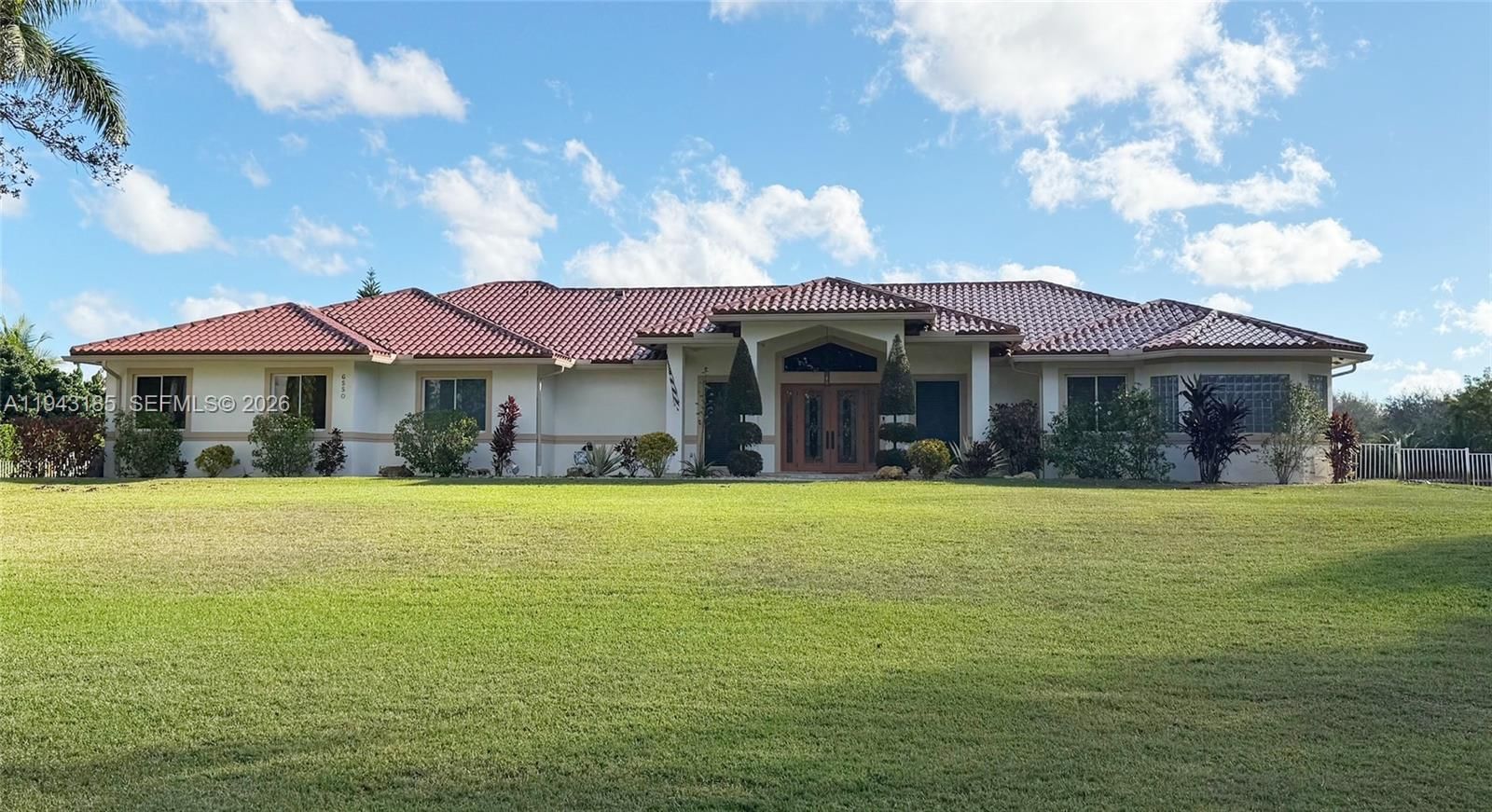Real estate property located at 6550 183rd Way, Broward, Chambers Sub Nw1/4, Southwest Ranches, FL