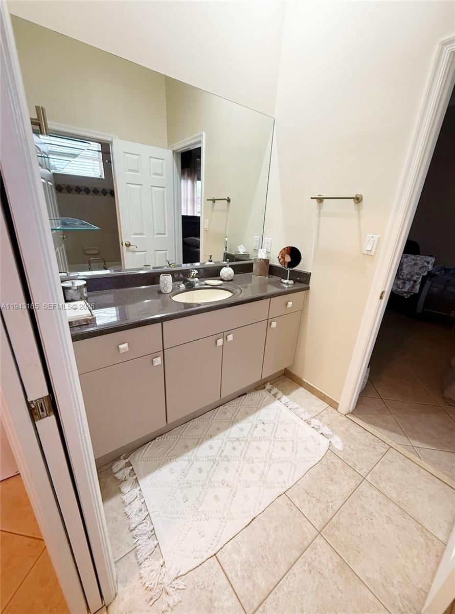 Real estate property located at 6550 183rd Way, Broward, Chambers Sub Nw1/4, Southwest Ranches, FL