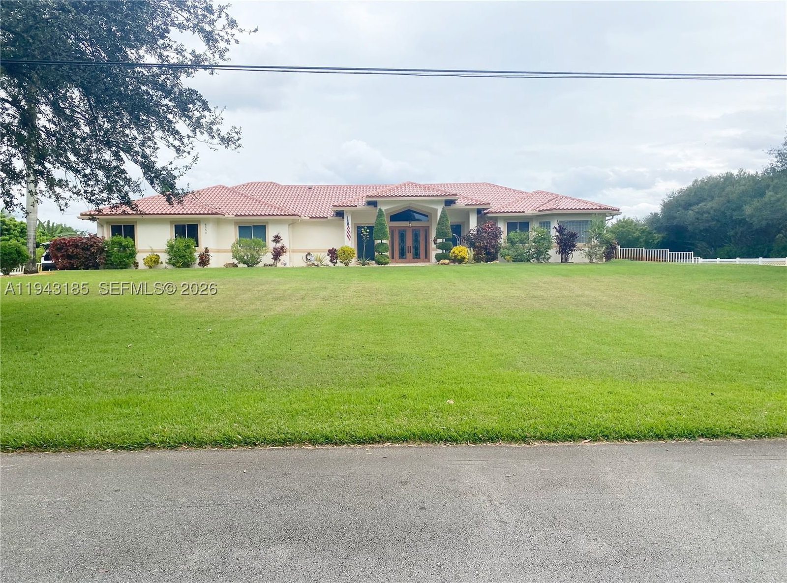 Real estate property located at 6550 183rd Way, Broward, Chambers Sub Nw1/4, Southwest Ranches, FL