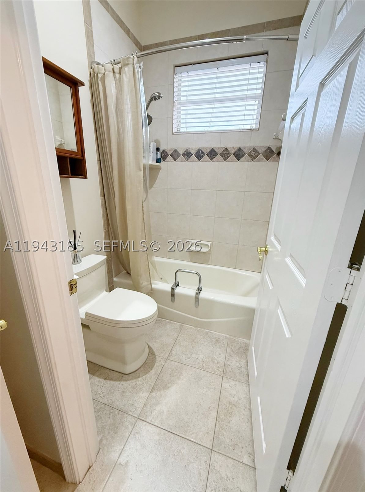 Real estate property located at 6550 183rd Way, Broward, Chambers Sub Nw1/4, Southwest Ranches, FL