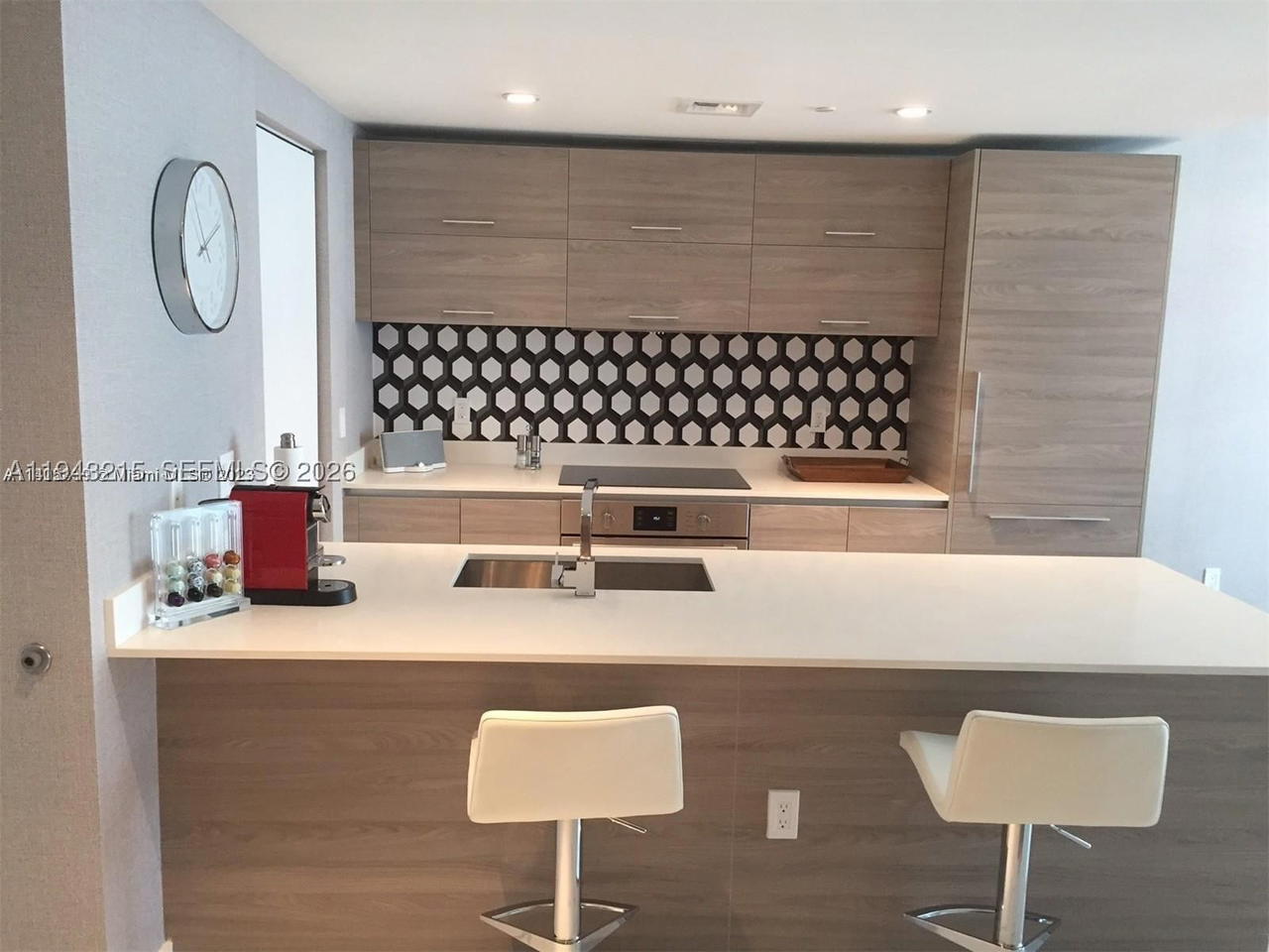 Real estate property located at 1300 Miami Ave #2104, Miami-dade, 1300 S Miami Avenue Condo, Miami, FL