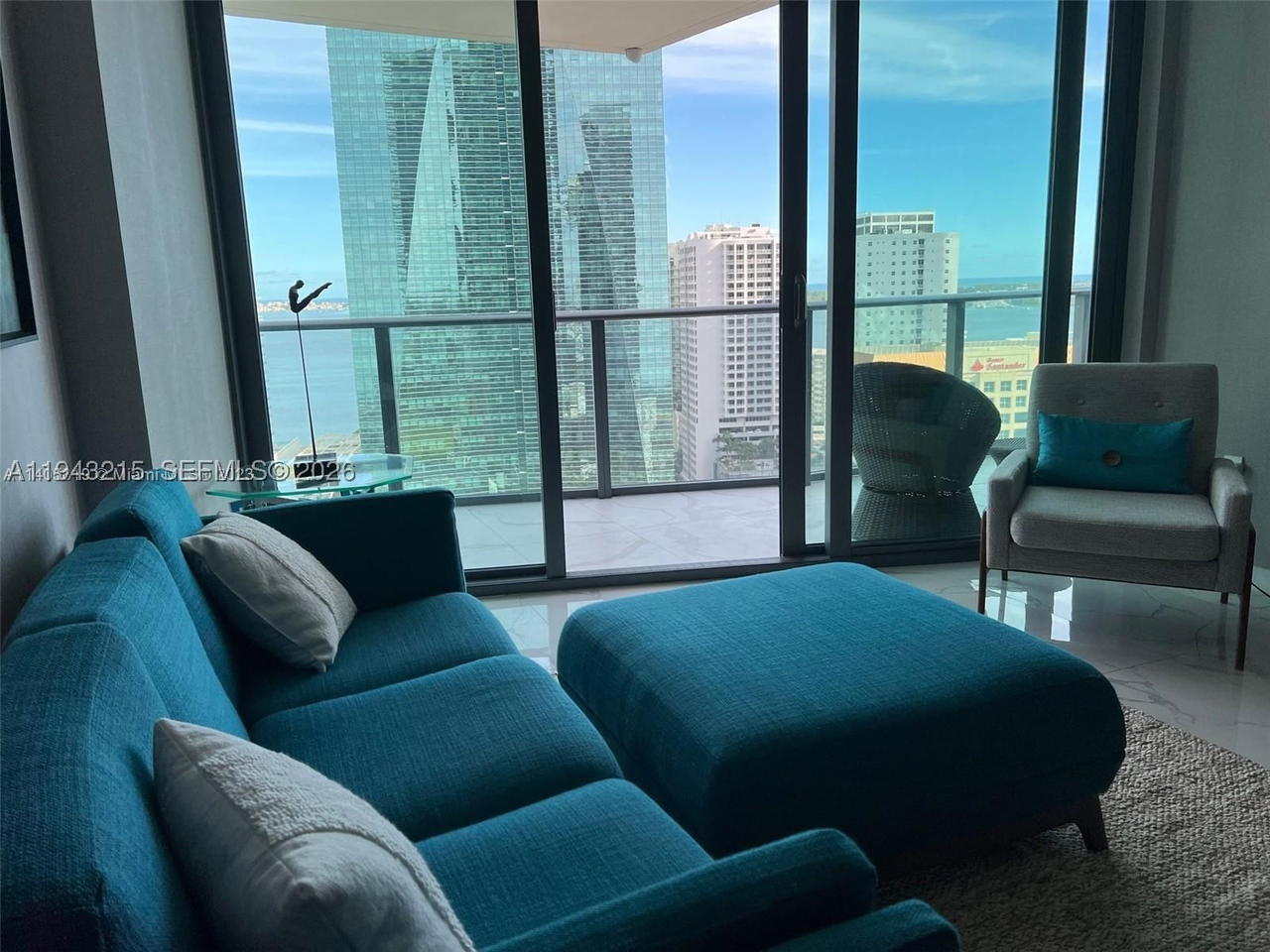 Real estate property located at 1300 Miami Ave #2104, Miami-dade, 1300 S Miami Avenue Condo, Miami, FL