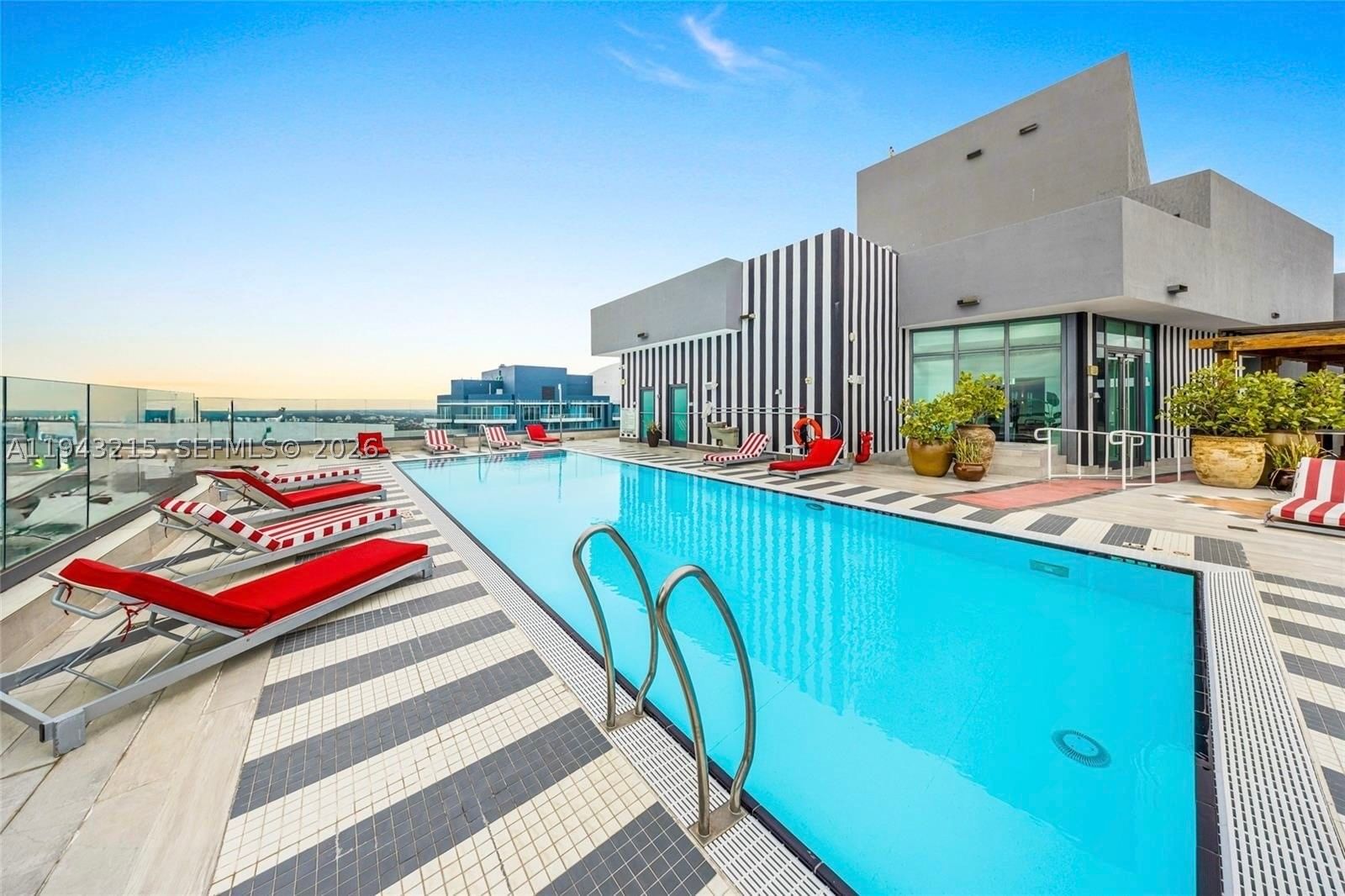 Real estate property located at 1300 Miami Ave #2104, Miami-dade, 1300 S Miami Avenue Condo, Miami, FL