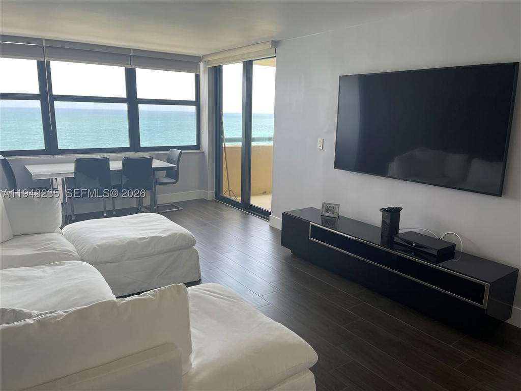 Real estate property located at 2555 Collins Ave #1409, Miami-dade, Club Atlantis Condo, Miami Beach, FL