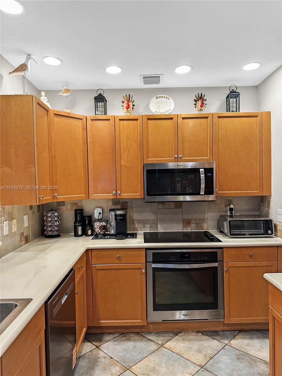 Real estate property located at 1462 Running Oak Ct, Palm Beach, Madison Green 1 Par B, Royal Palm Beach, FL