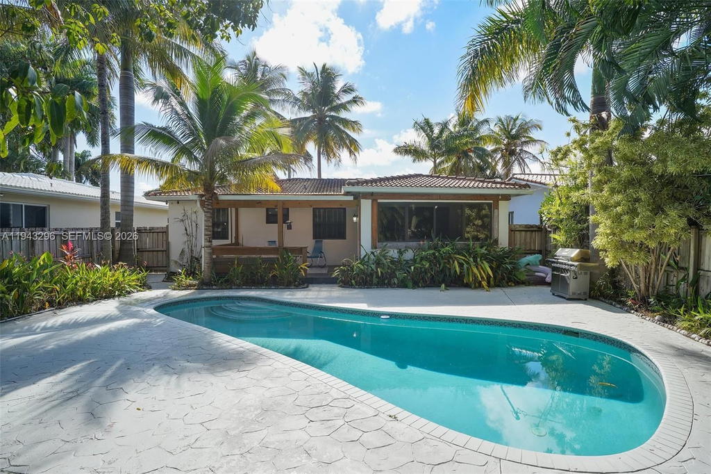 Real estate property located at 1111 Adams St, Broward, Hollywood Lakes Section, Hollywood, FL