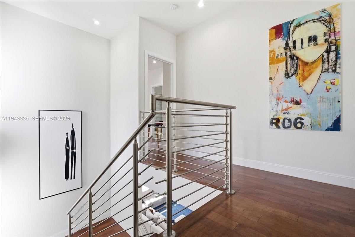 Real estate property located at 8156 48th Ter, Miami-dade, Downtown Doral South Phas, Doral, FL