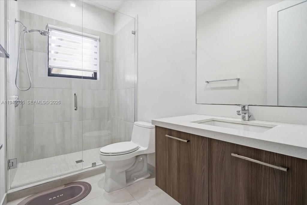 Real estate property located at 8156 48th Ter, Miami-dade, Downtown Doral South Phas, Doral, FL