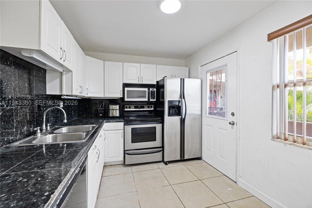 Real estate property located at 1501 191st St C216, Miami-dade, Rolling Green Condo C, Miami, FL