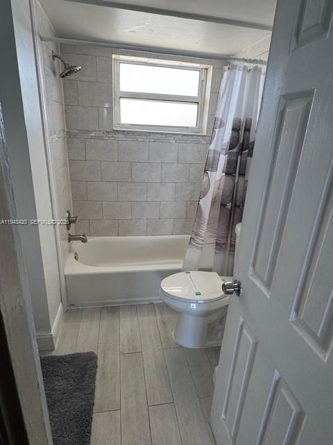 Real estate property located at 1075 Miami Gardens Dr #706, Miami-dade, Royal Bahamian West, Miami, FL
