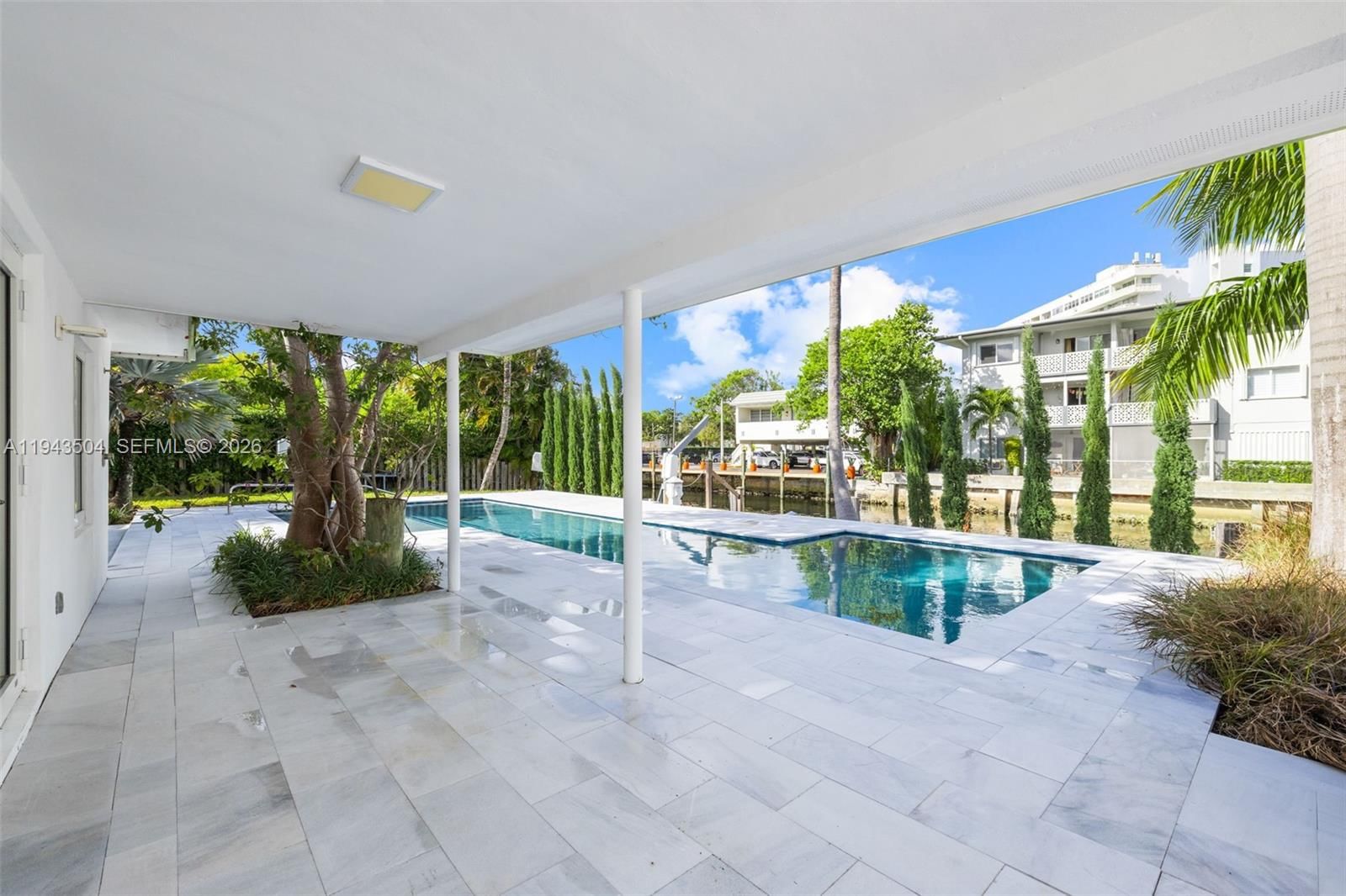 Real estate property located at 1895 Ixora Rd, Miami-dade, Keystone Shores, North Miami, FL