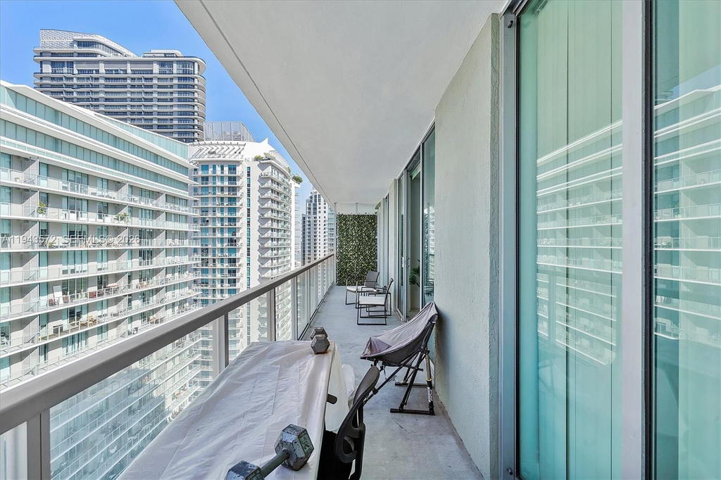 Real estate property located at 79 12th St #3809S, Miami-dade, The Axis On Brickell Cond, Miami, FL