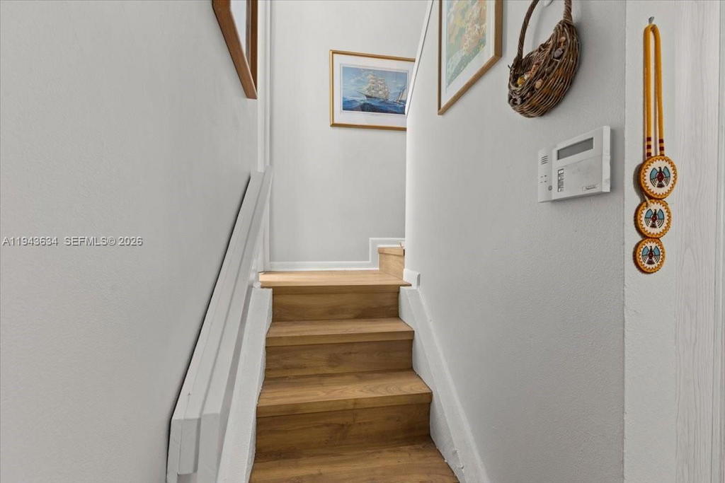 Real estate property located at 7120 112th Ave, Miami-dade, Snapper Creek Townhouses, Miami, FL