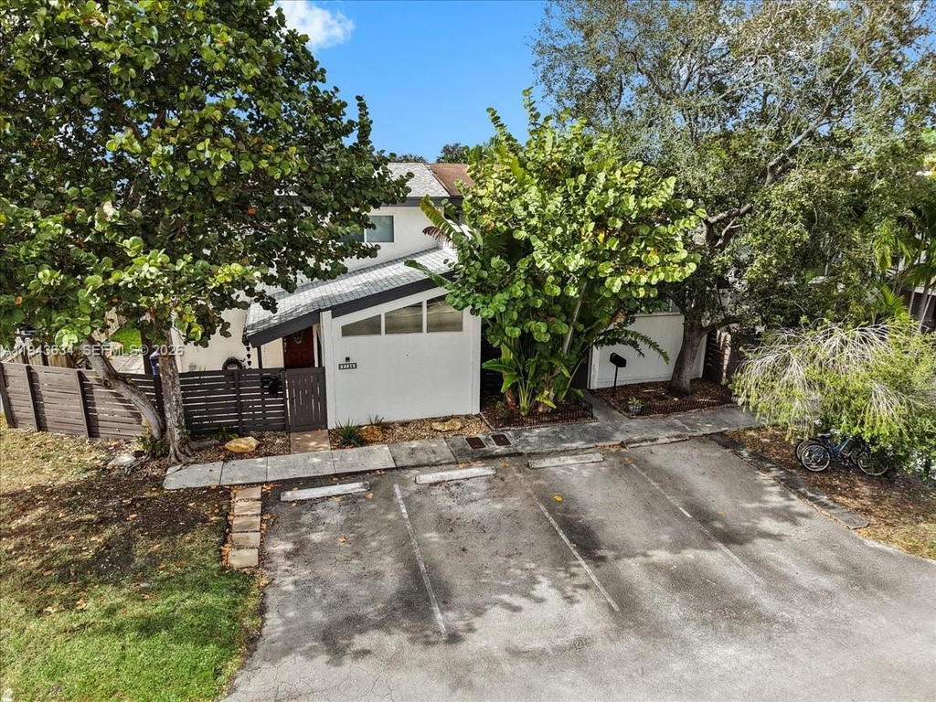 Real estate property located at 7120 112th Ave, Miami-dade, Snapper Creek Townhouses, Miami, FL