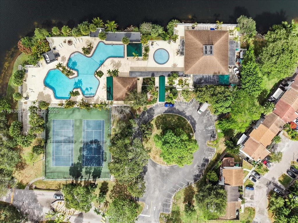 Real estate property located at 7120 112th Ave, Miami-dade, Snapper Creek Townhouses, Miami, FL