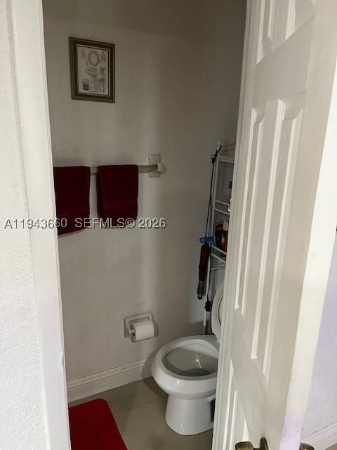 Real estate property located at 4211 10th Ln, Miami-dade, Mango Hill Condo No 4, Hialeah, FL