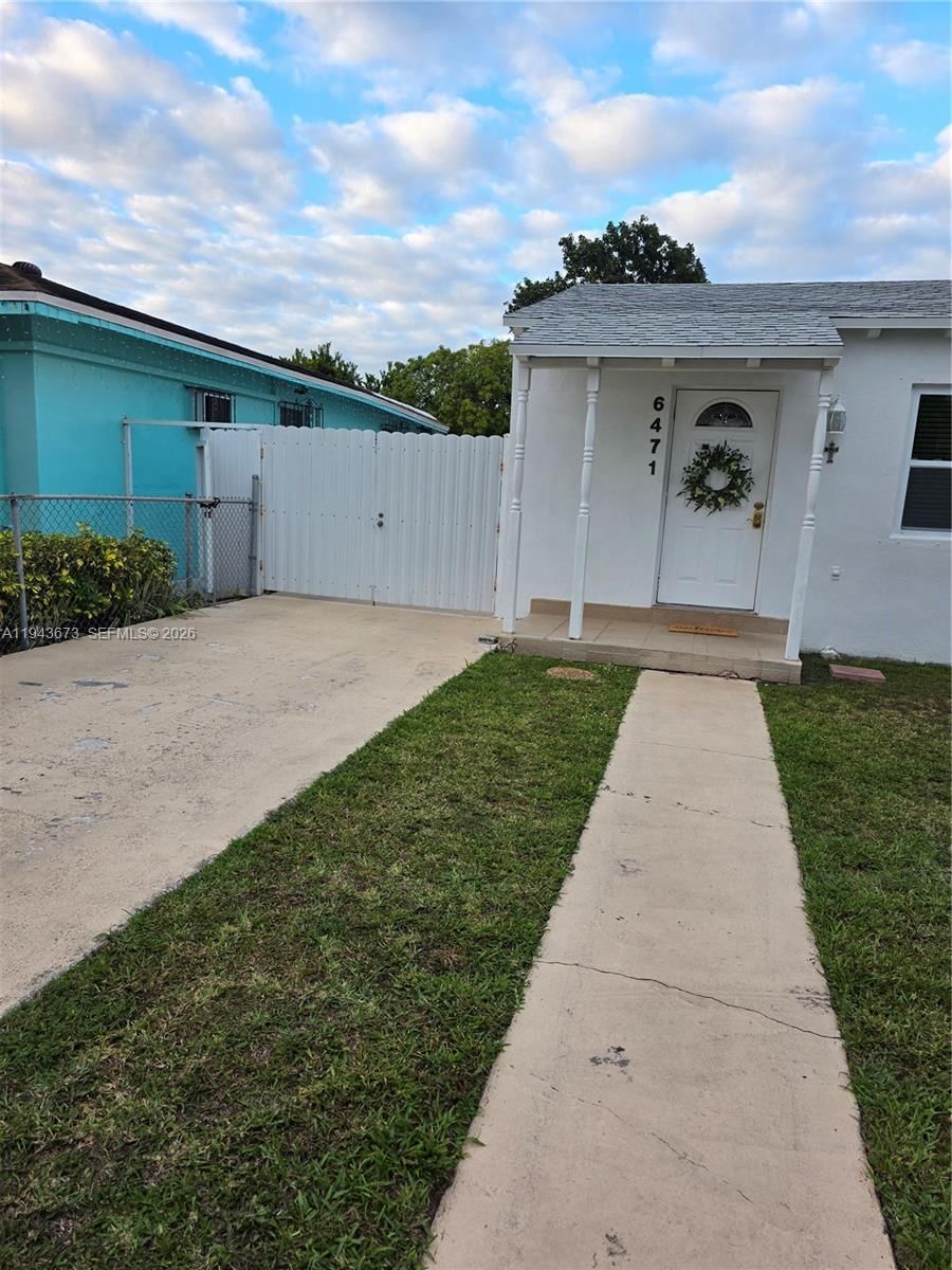 Real estate property located at , Miami-dade, Fairlawn, Miami, FL