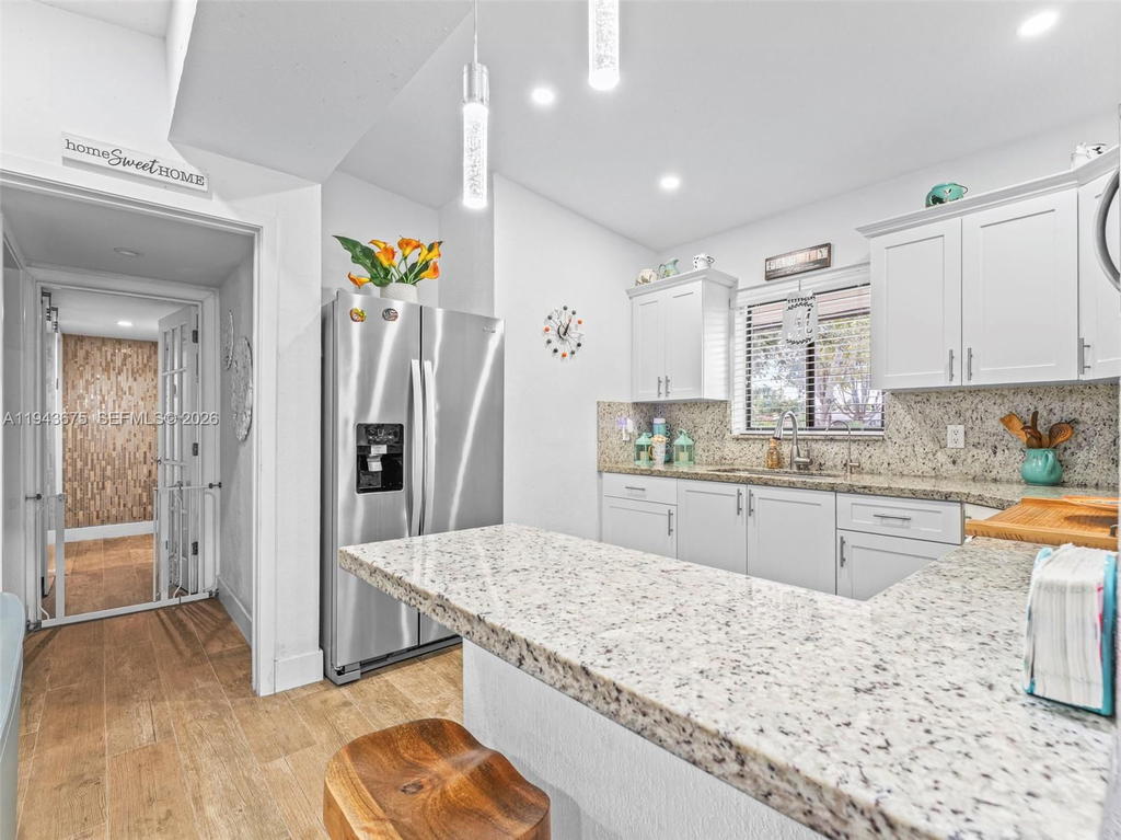 Real estate property located at 11415 56th St, Miami-dade, Westwood Lake 4th Addn, Miami, FL