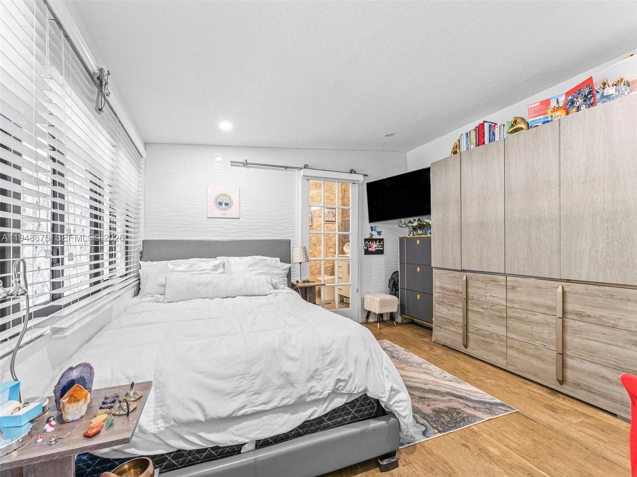 Real estate property located at 11415 56th St, Miami-dade, Westwood Lake 4th Addn, Miami, FL