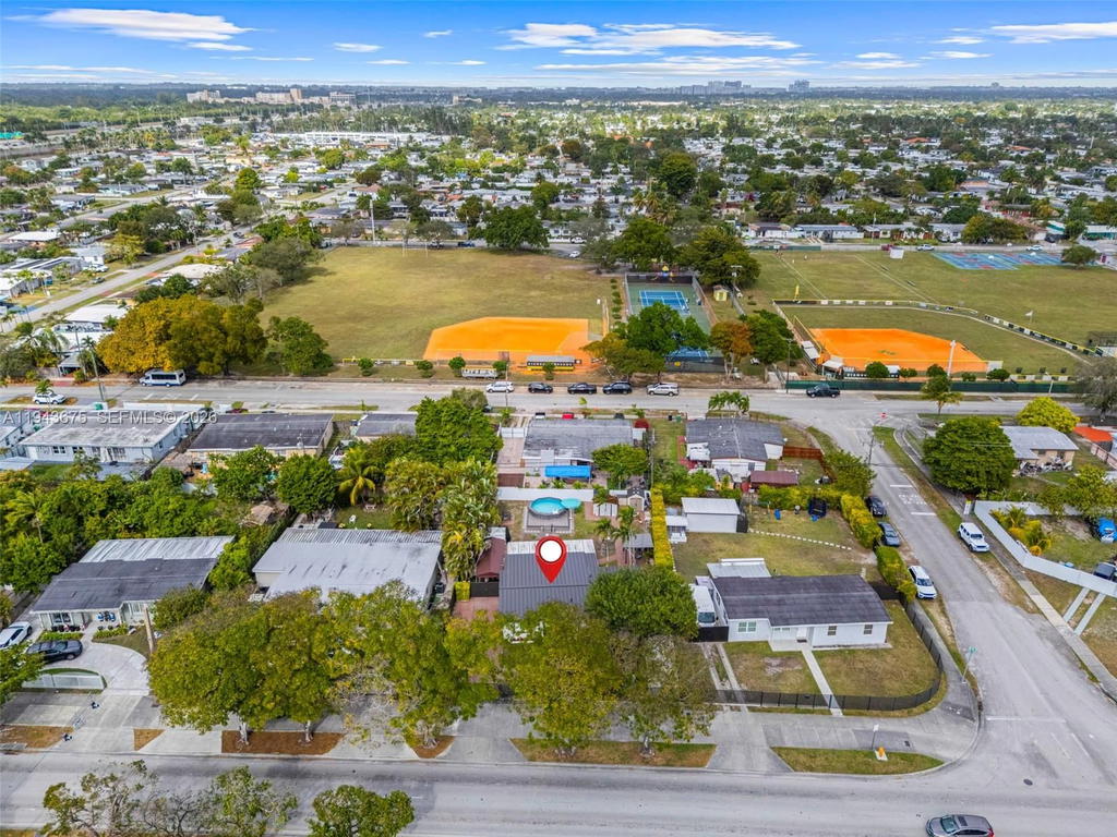 Real estate property located at 11415 56th St, Miami-dade, Westwood Lake 4th Addn, Miami, FL