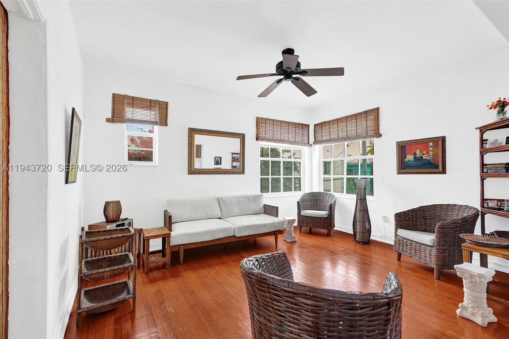 Real estate property located at 1022 Euclid Ave #15, Miami-dade, The Anton Condo, Miami Beach, FL