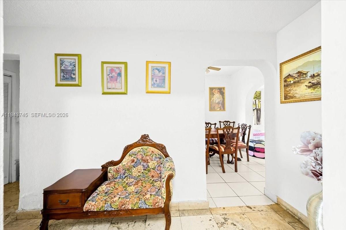 Real estate property located at 321 19th Rd, Miami-dade, Holleman Park, Miami, FL