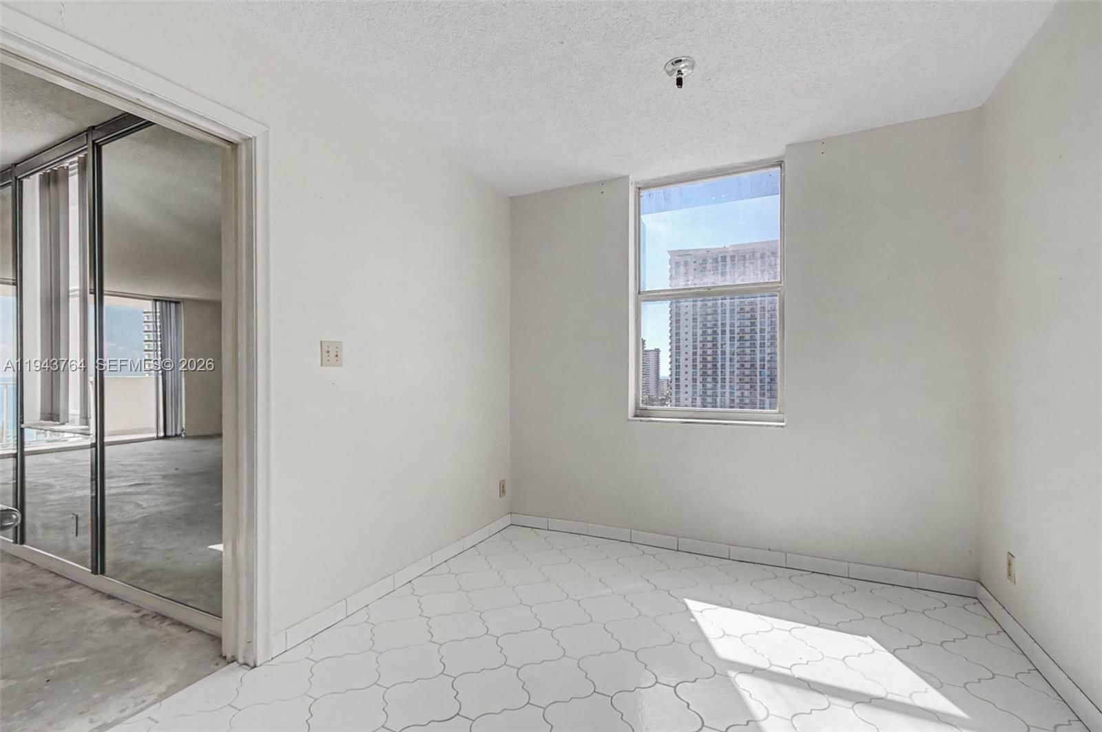 Real estate property located at 1865 Ocean Dr #14M, Broward, Prince George Arms Condo, Hallandale Beach, FL