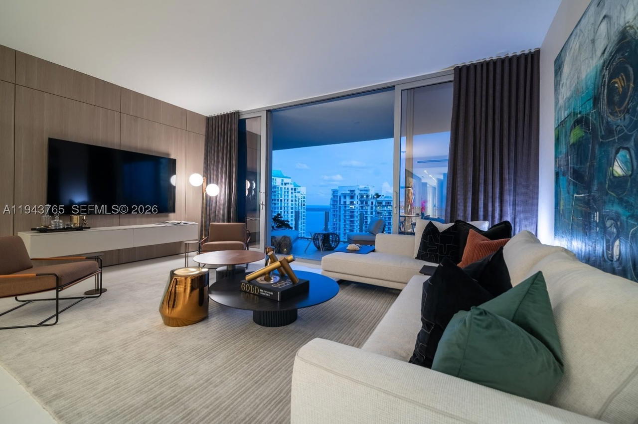 Real estate property located at 300 Biscayne Blvd Way #3403, Miami-dade, Aston Martin Residences, Miami, FL