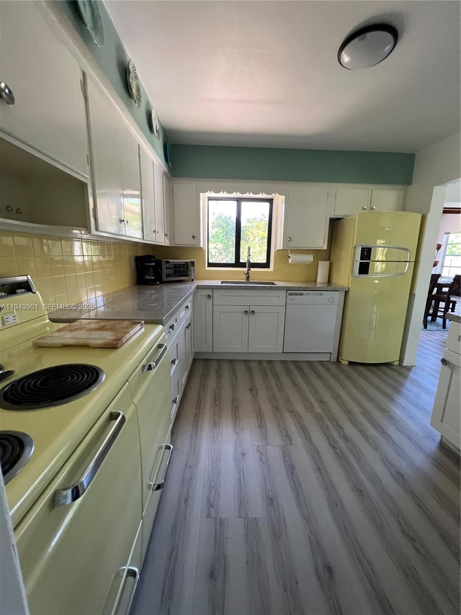 Real estate property located at 1425 Grant St, Broward, Hollywood Country Club Di, Hollywood, FL
