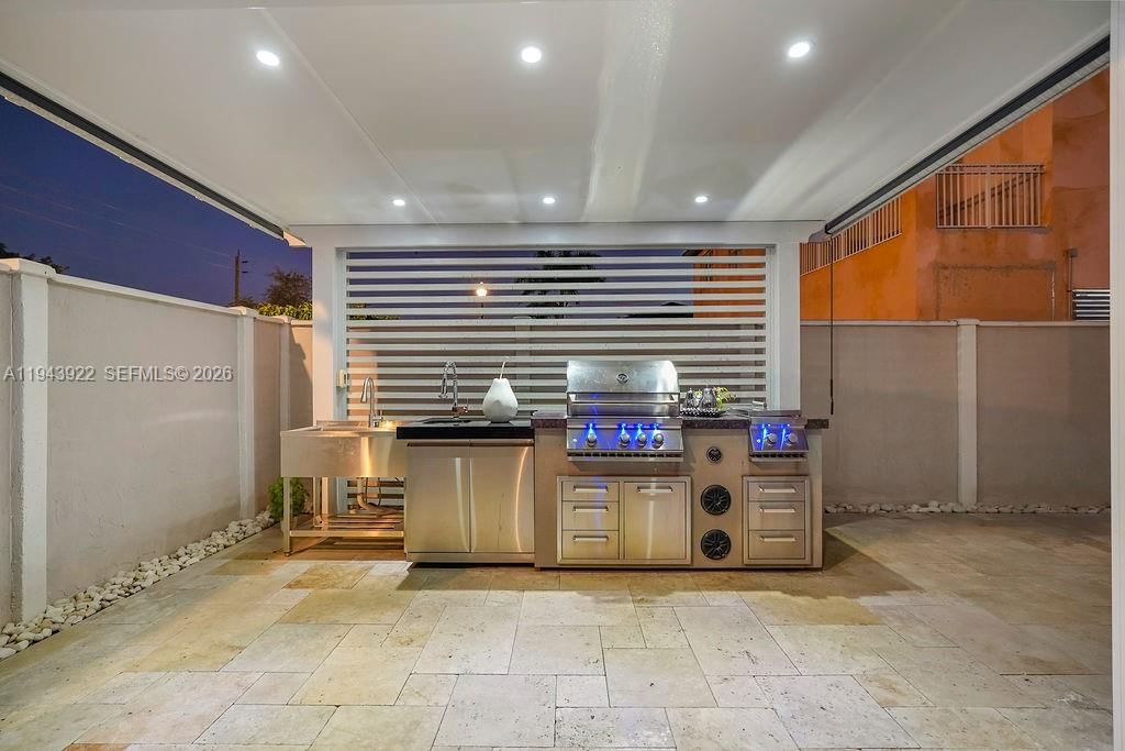 Real estate property located at 18061 87th Ct, Miami-dade, Century Gardens, Hialeah, FL