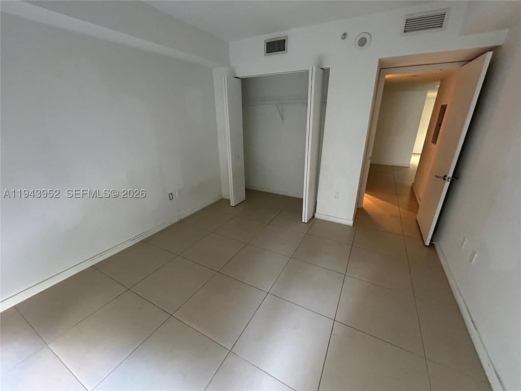 Real estate property located at 31 6th St #407, Miami-dade, Mybrickell Condo, Miami, FL