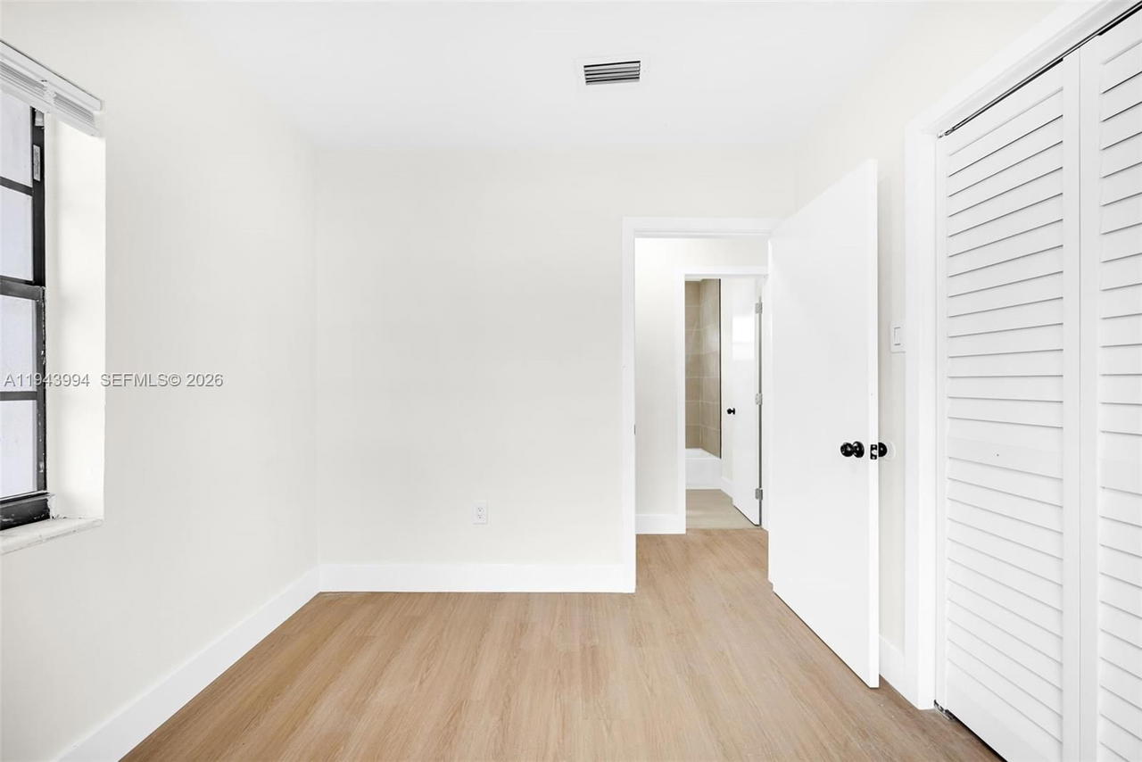 Real estate property located at 1550 118th Ter, Miami-dade, Biscayne Court, Miami, FL