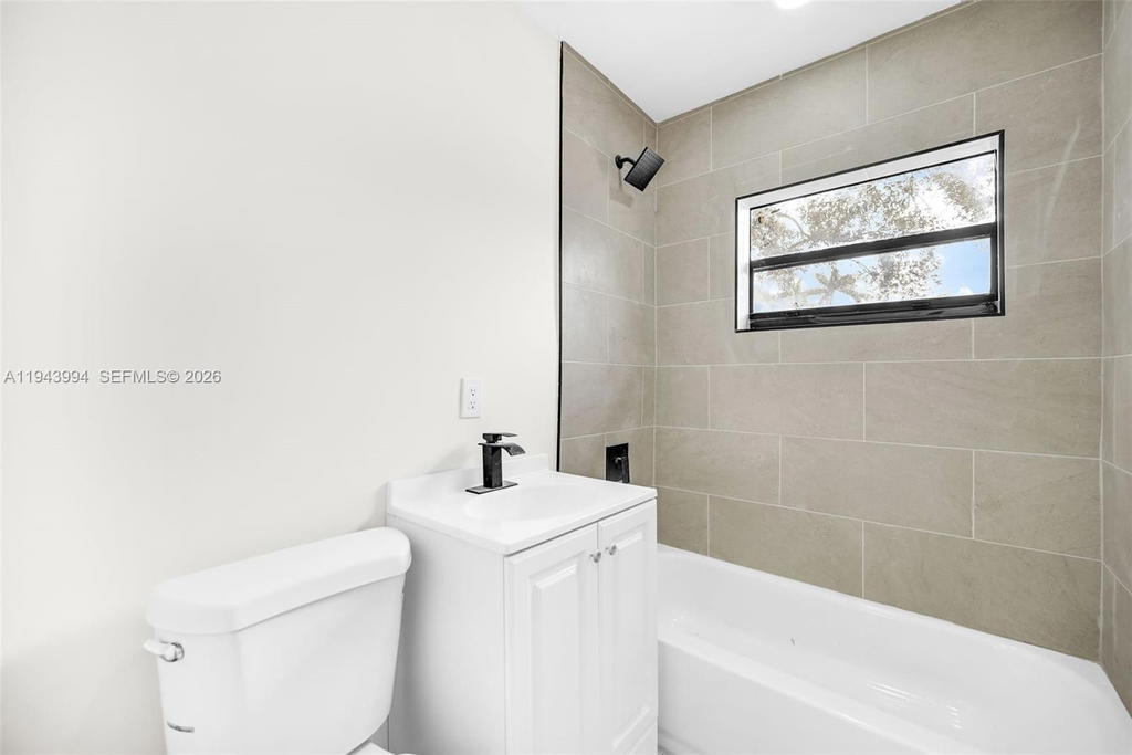 Real estate property located at 1550 118th Ter, Miami-dade, Biscayne Court, Miami, FL
