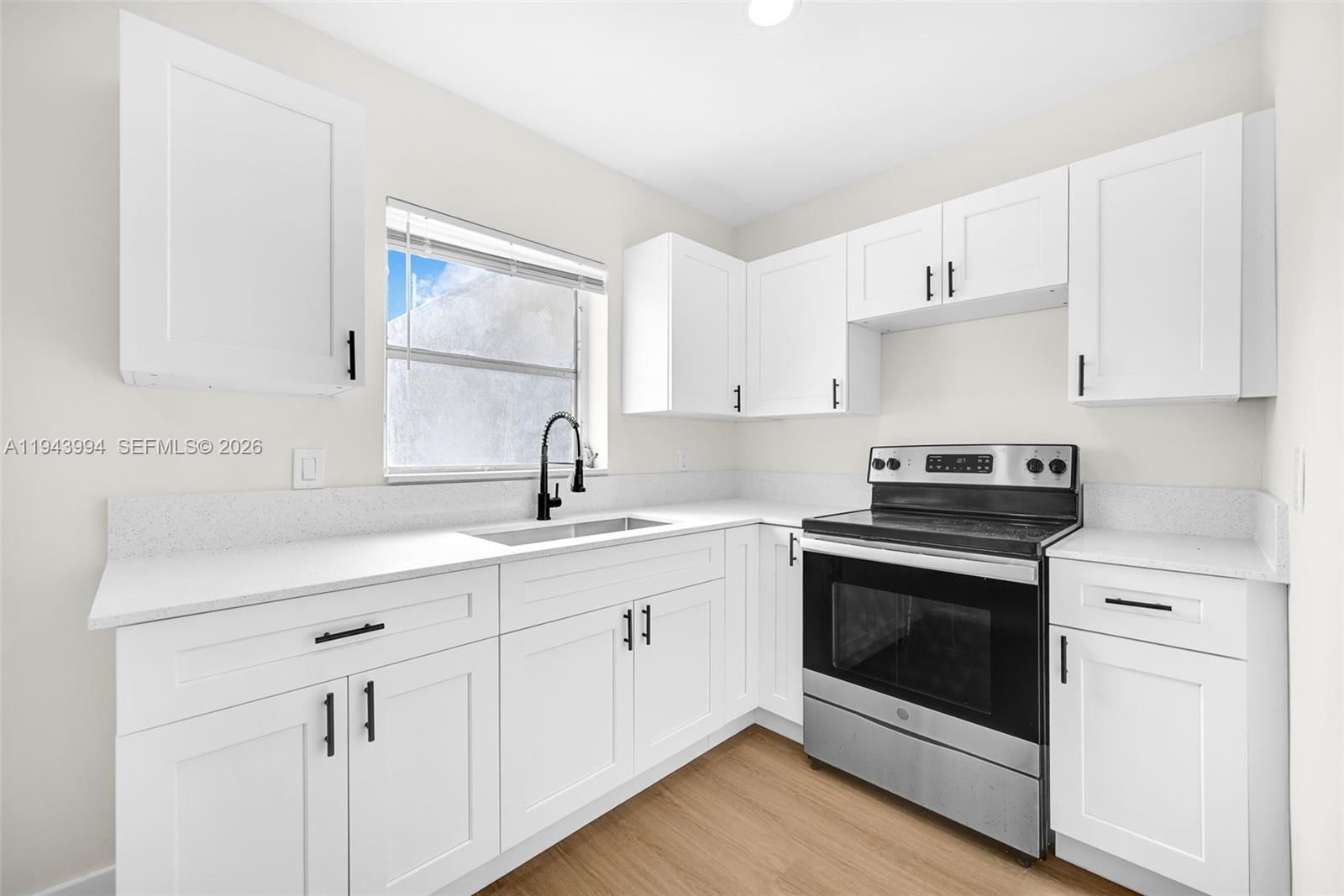 Real estate property located at 1550 118th Ter, Miami-dade, Biscayne Court, Miami, FL
