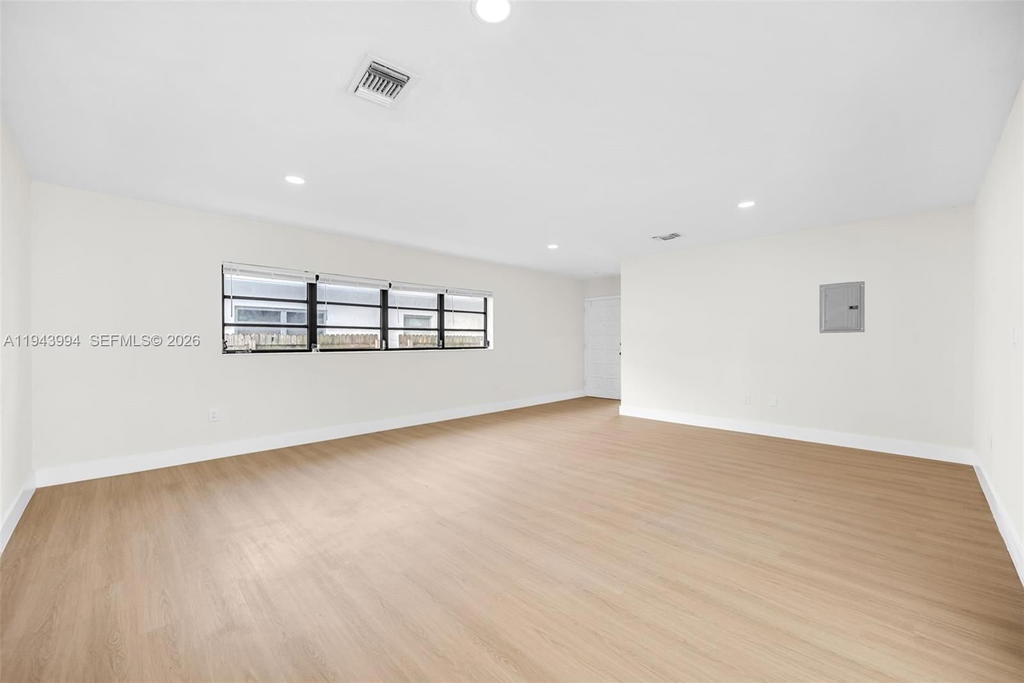 Real estate property located at 1550 118th Ter, Miami-dade, Biscayne Court, Miami, FL