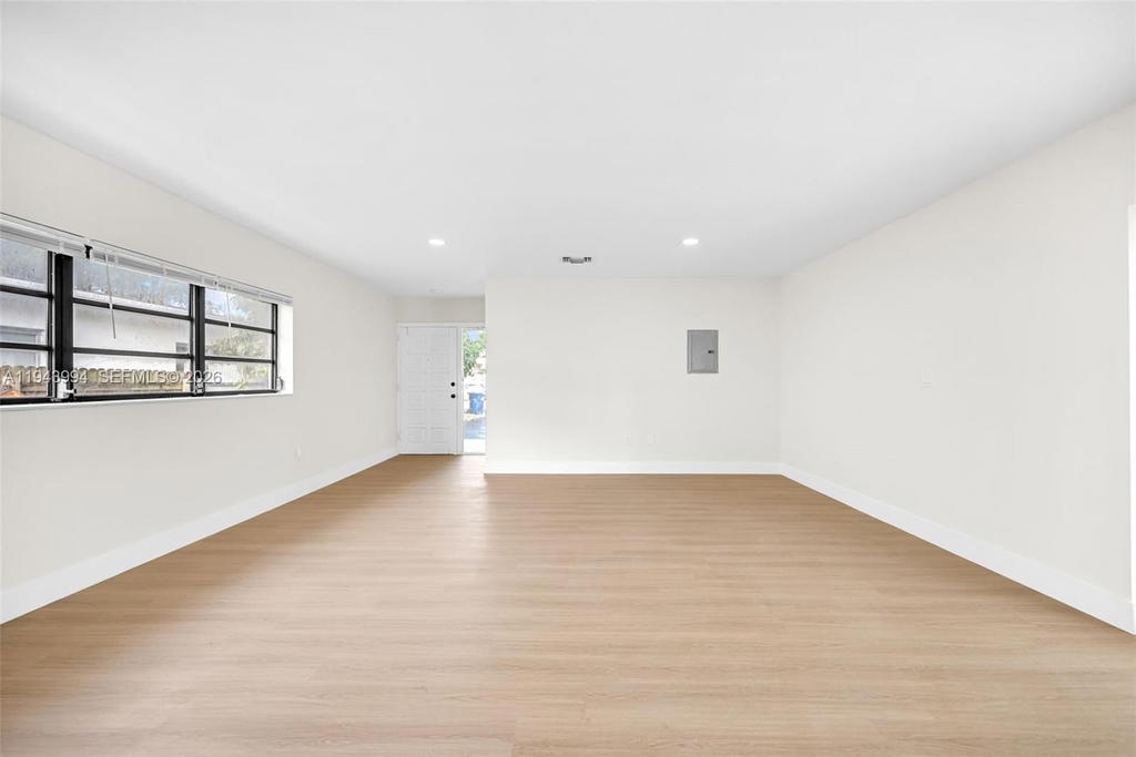 Real estate property located at 1550 118th Ter, Miami-dade, Biscayne Court, Miami, FL
