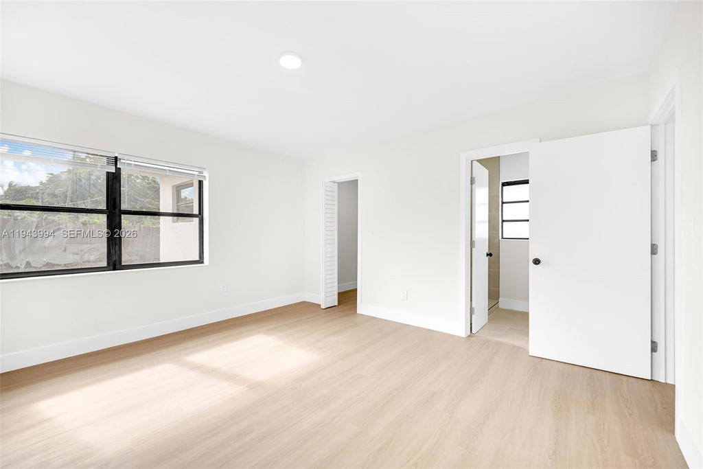 Real estate property located at 1550 118th Ter, Miami-dade, Biscayne Court, Miami, FL