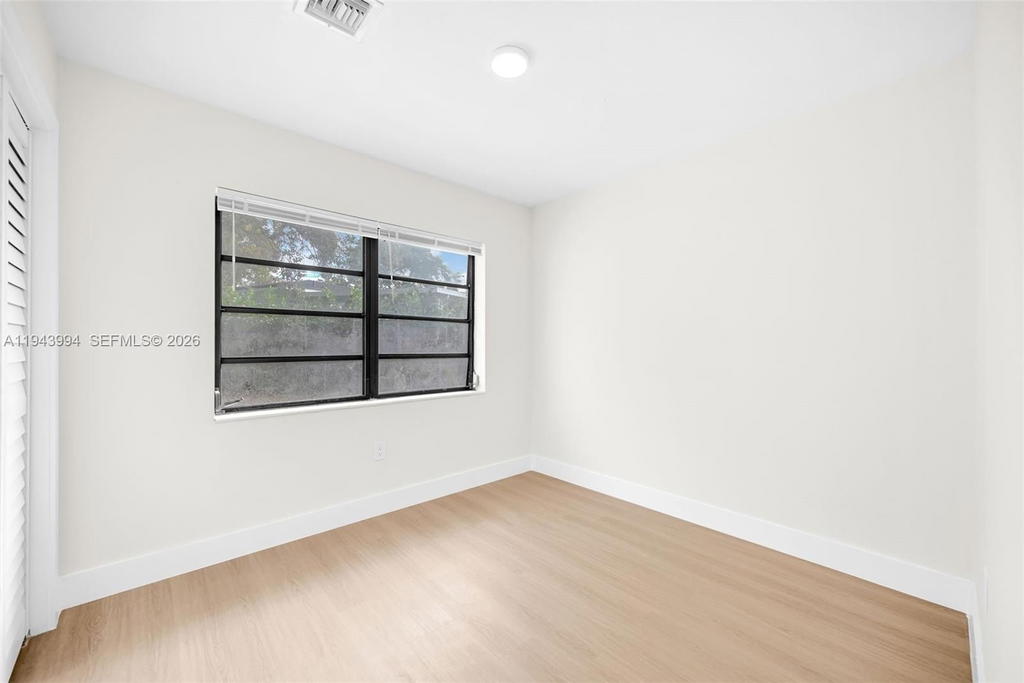 Real estate property located at 1550 118th Ter, Miami-dade, Biscayne Court, Miami, FL