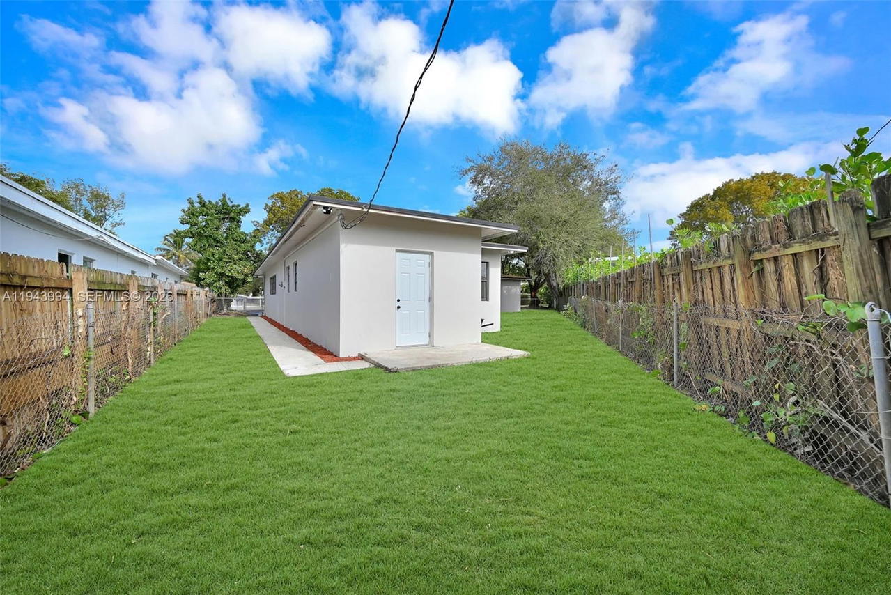 Real estate property located at 1550 118th Ter, Miami-dade, Biscayne Court, Miami, FL