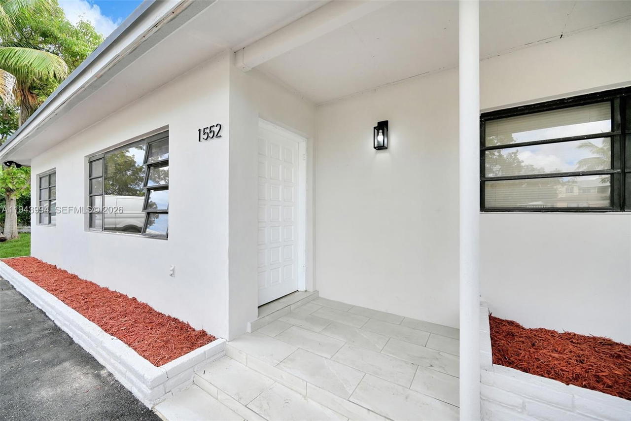 Real estate property located at 1550 118th Ter, Miami-dade, Biscayne Court, Miami, FL