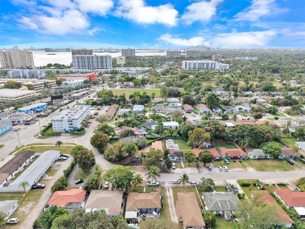 Real estate property located at 1550 118th Ter, Miami-dade, Biscayne Court, Miami, FL