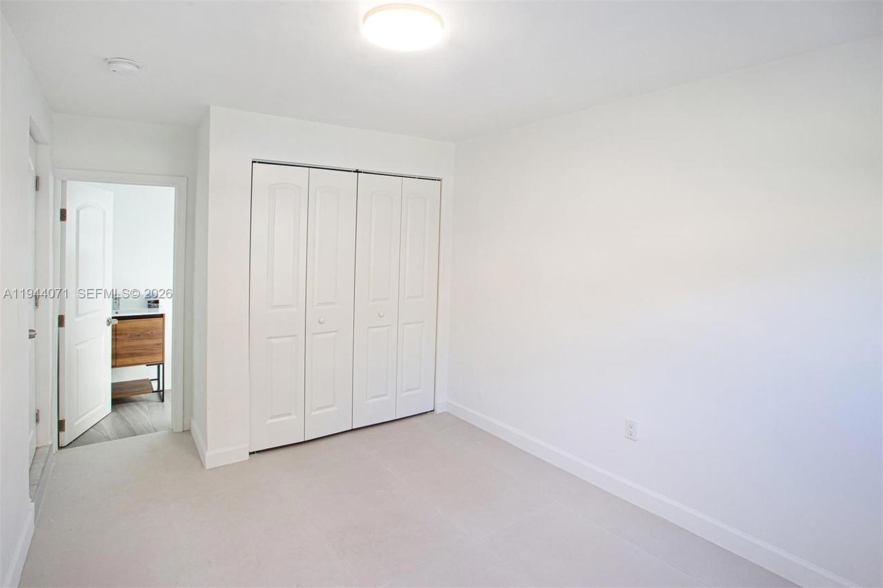 Real estate property located at 2620 9th St, Miami-dade, Hazel Park, Miami, FL