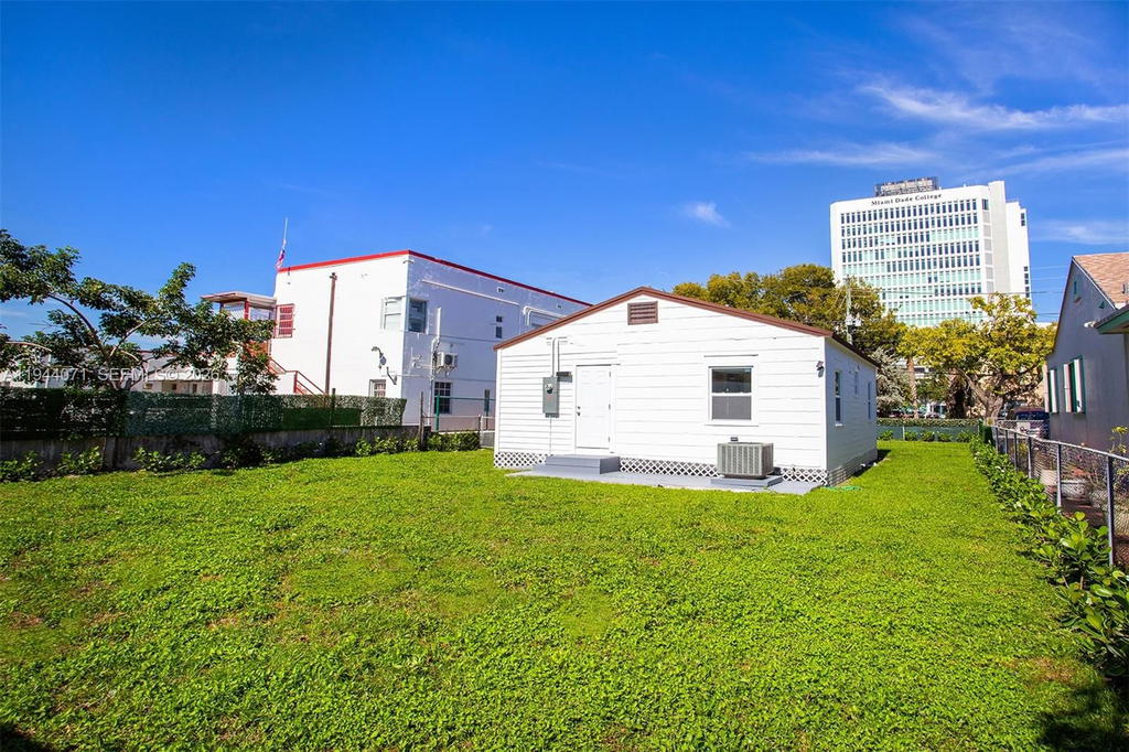 Real estate property located at 2620 9th St, Miami-dade, Hazel Park, Miami, FL