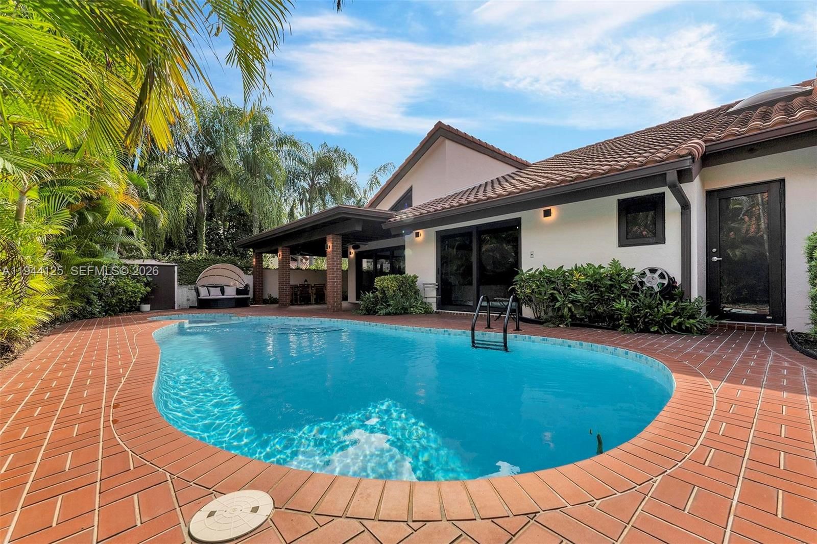 Real estate property located at 7819 89th Ln, Miami-dade, Tara, Miami, FL