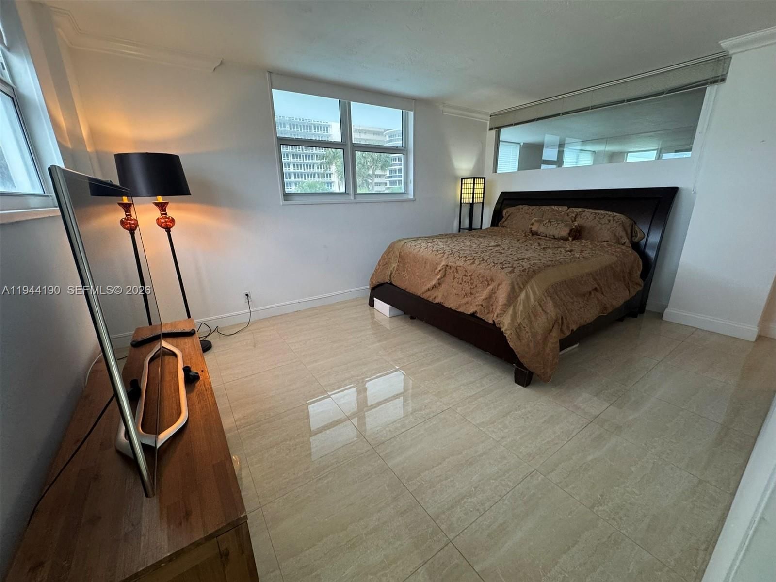 Real estate property located at 4250 Galt Ocean Dr #2U, Broward, Galt Towers Condo, Fort Lauderdale, FL