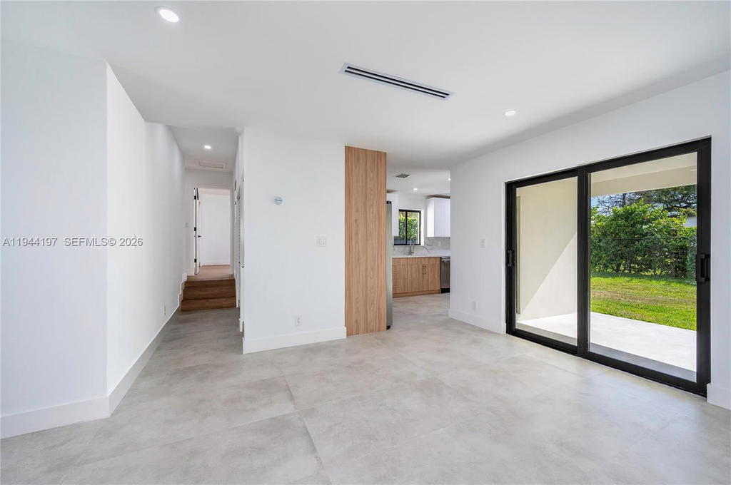 Real estate property located at 8440 27th Ter, Miami-dade, Coral Way Village Sec A P, Miami, FL