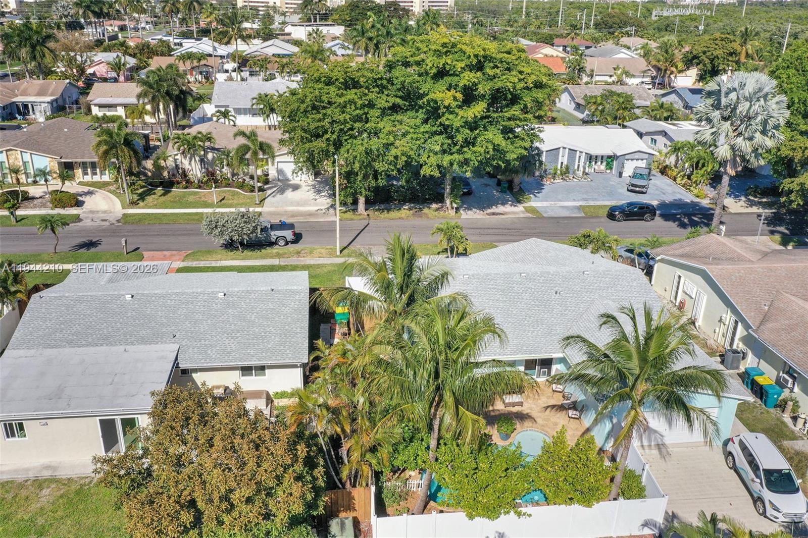 Real estate property located at 406 4th Ter, Broward, Dania Highlands, Dania Beach, FL