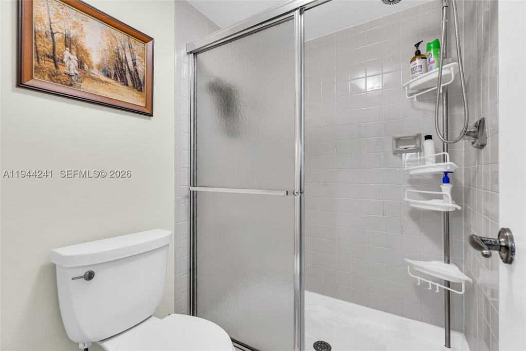 Real estate property located at 2981 Nob Hill Rd #406, Broward, Sunrise Lakes 172 Condo, Sunrise, FL