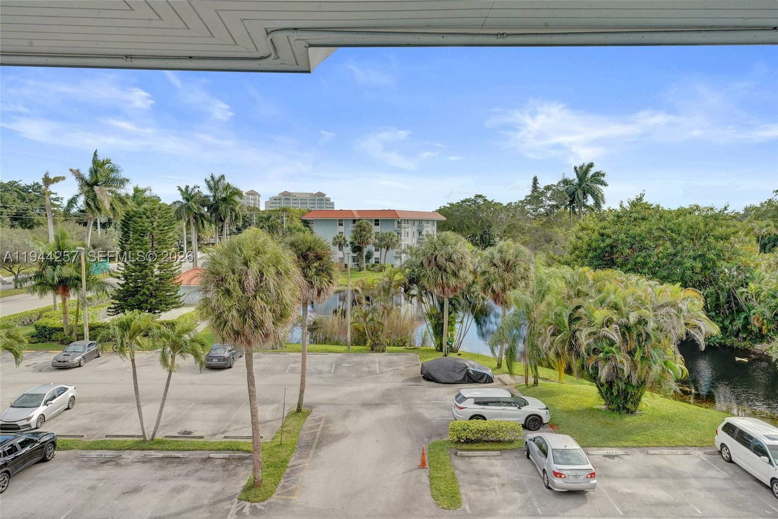 Real estate property located at 505 Pine Island Rd #405B, Broward, Newport Condo, Plantation, FL